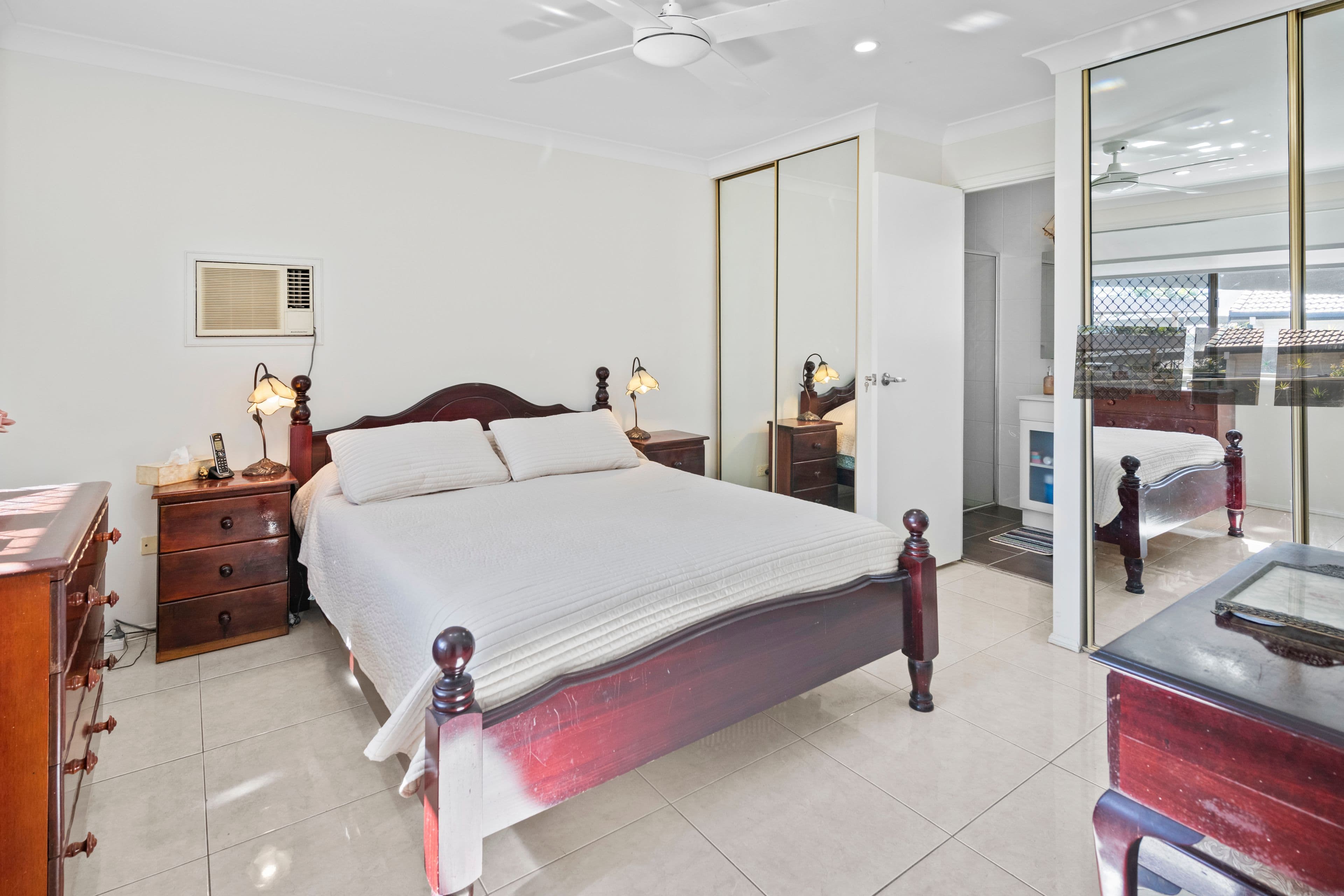 7 Whipbird Court, Burleigh Waters QLD 4220, Burleigh Waters - Thumbnail 5