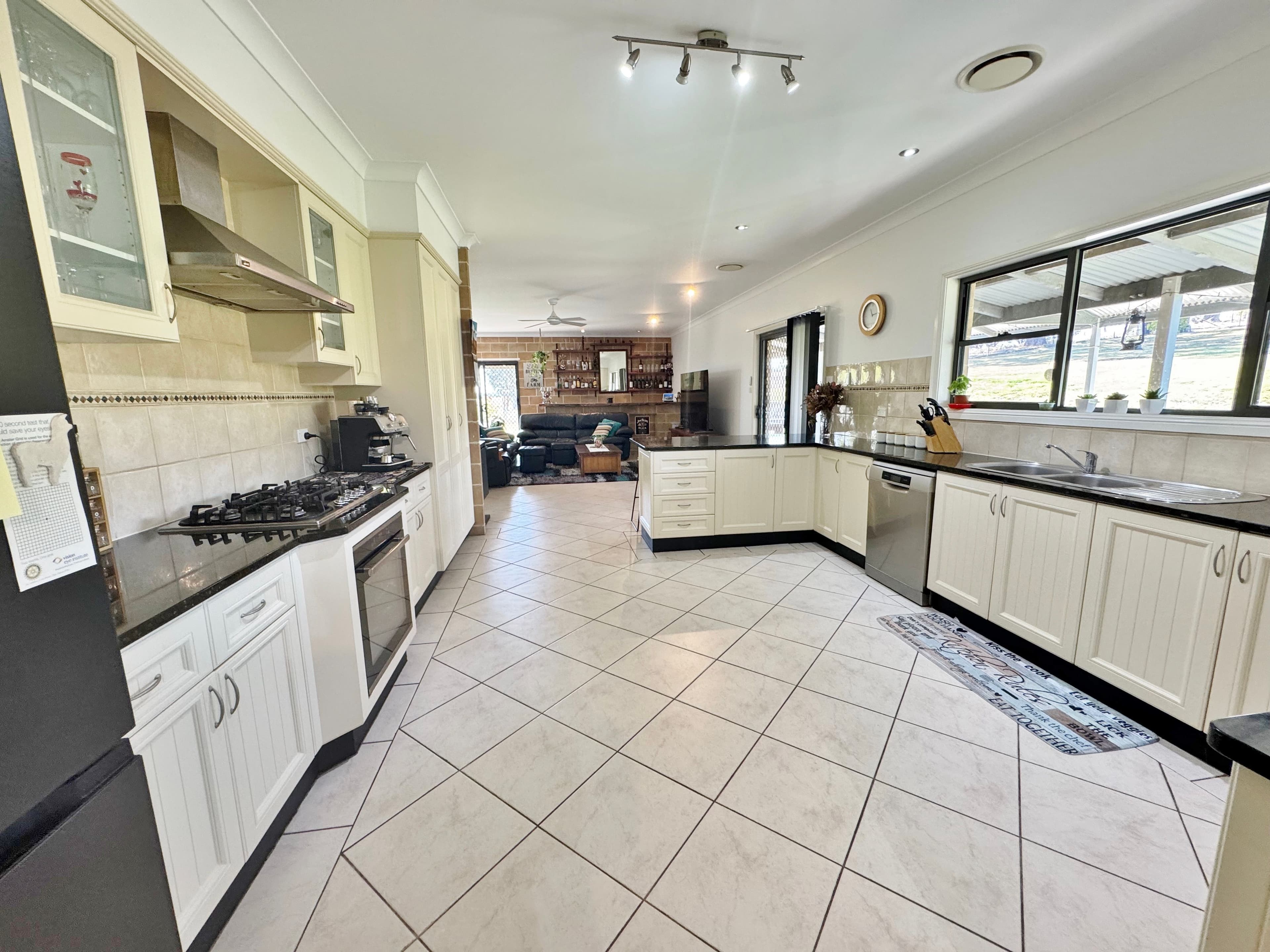 210 Bashams Lane, Young NSW 2594, Young - Thumbnail 5