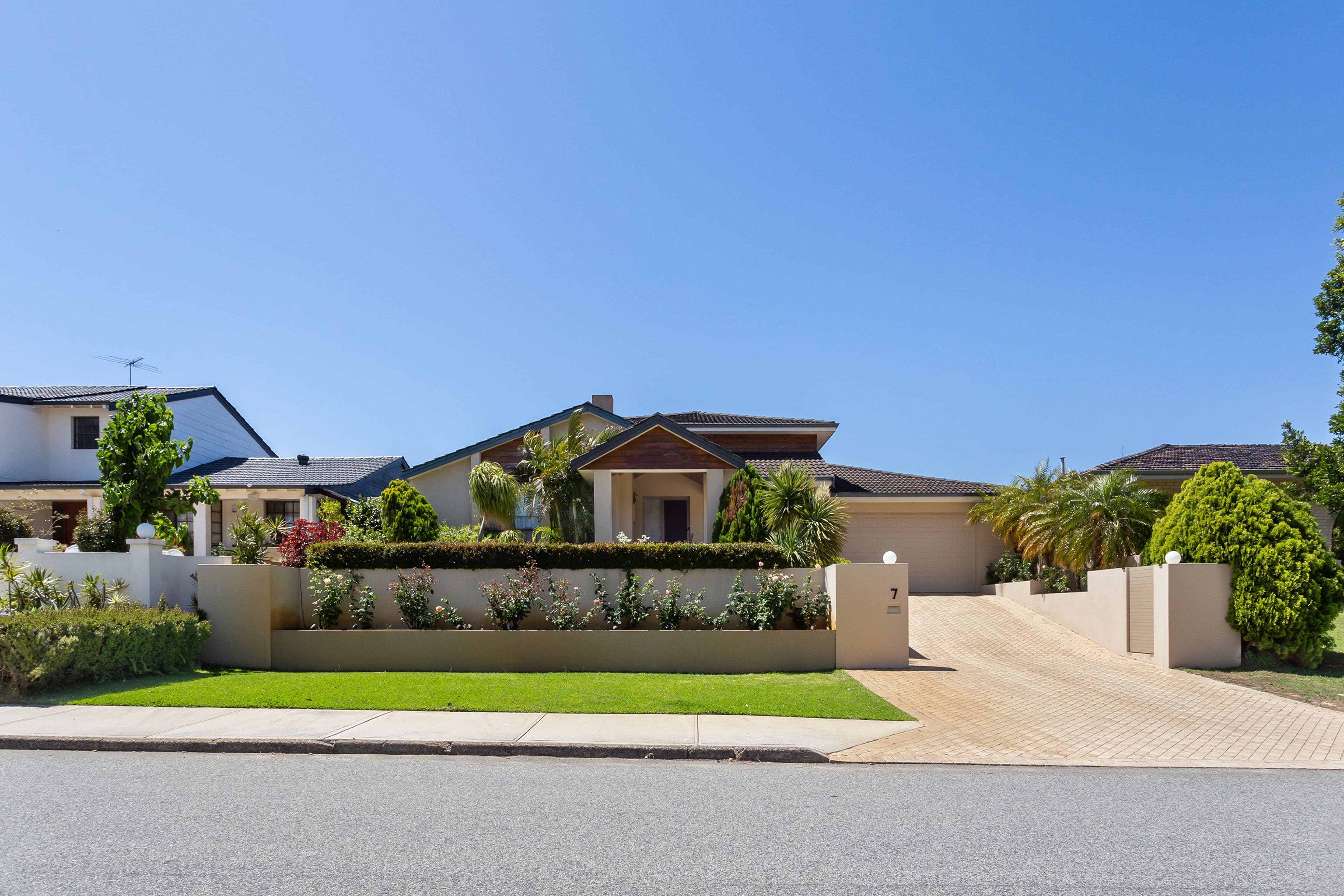 7 Bramwell Road, Noranda WA 6062, Noranda - Image 1