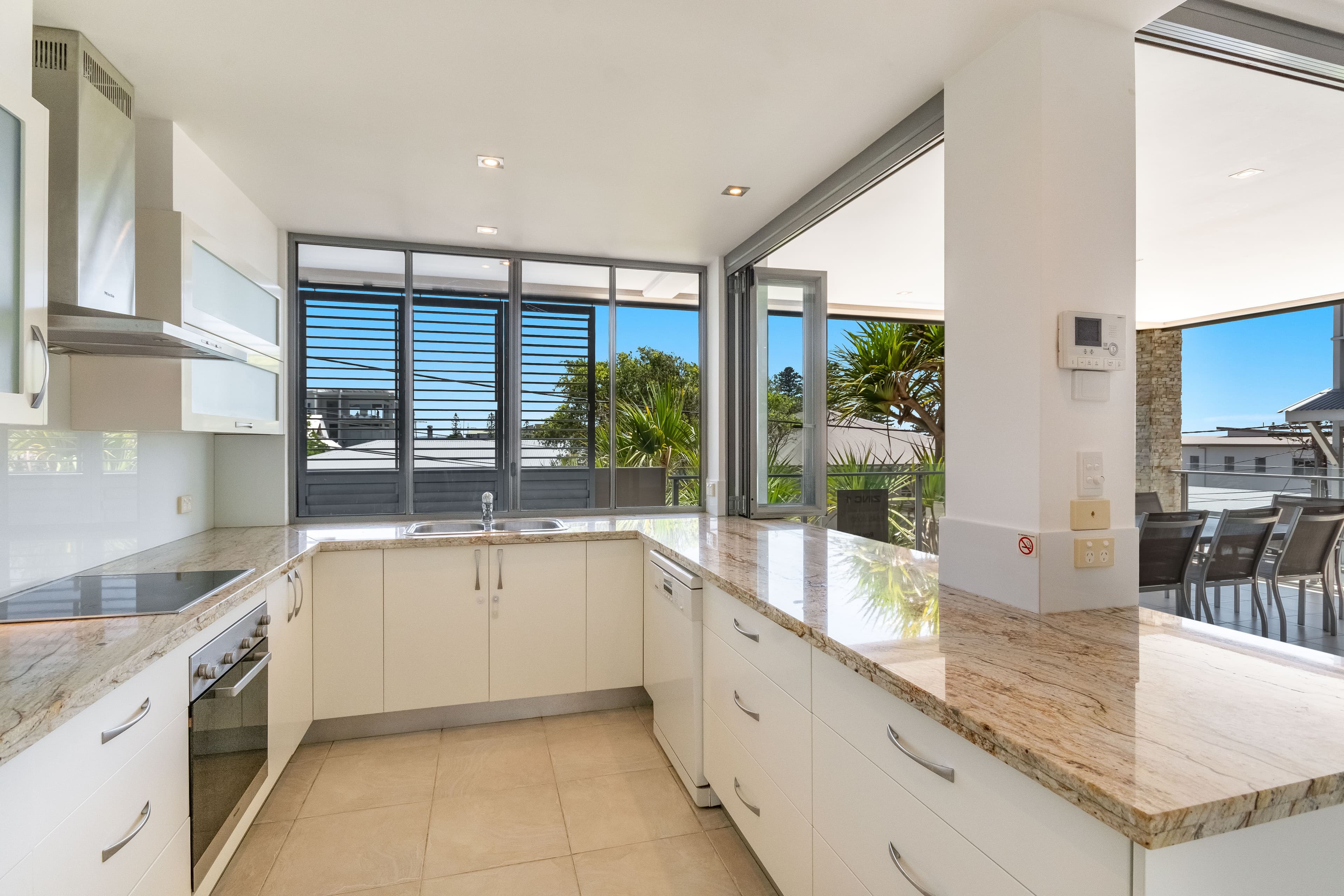 6 Henson Lane, Yamba NSW 2464, Yamba - Thumbnail 4