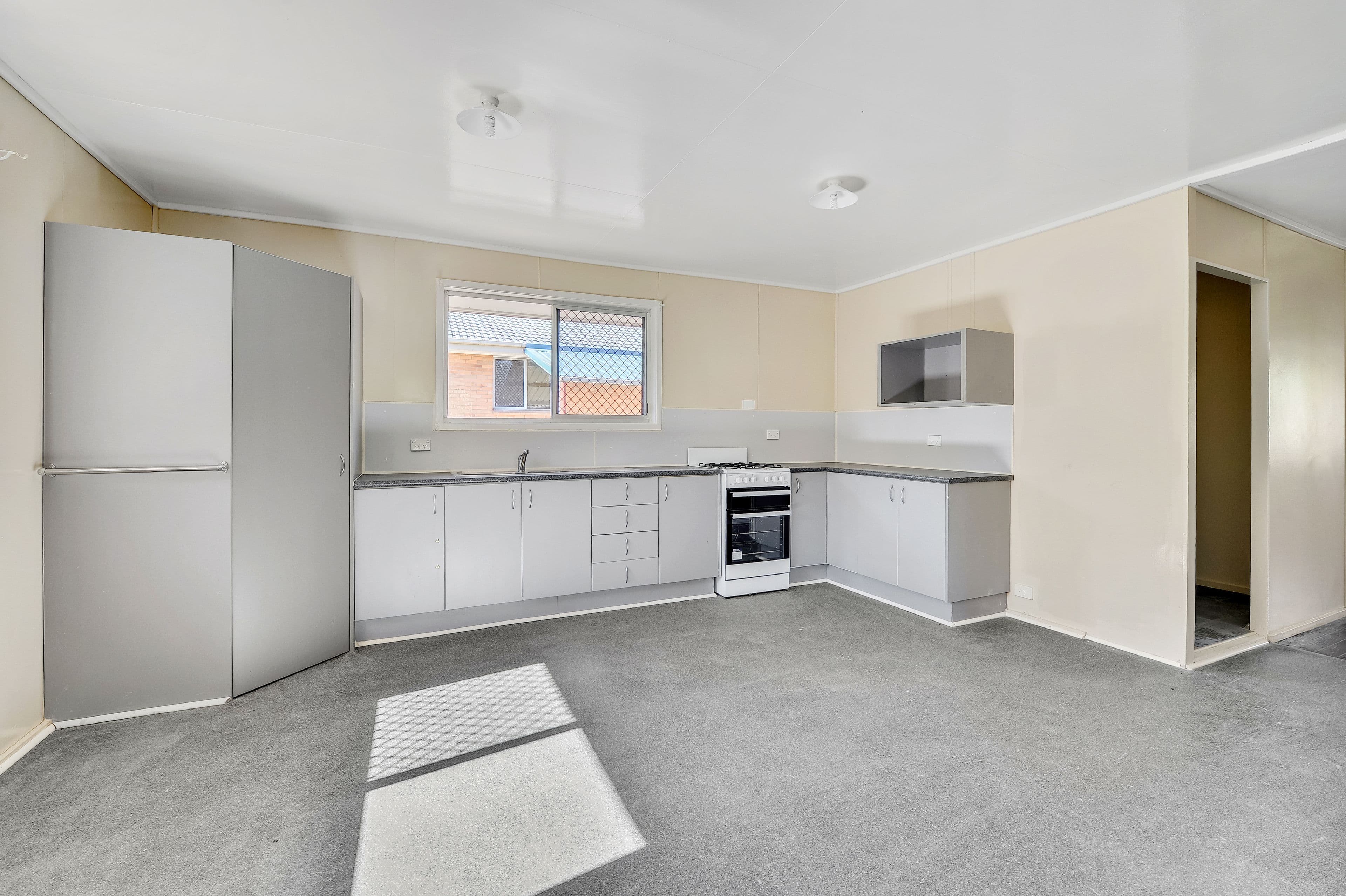 49 Julie Road, Ellen Grove QLD 4078, Ellen Grove - Thumbnail 4