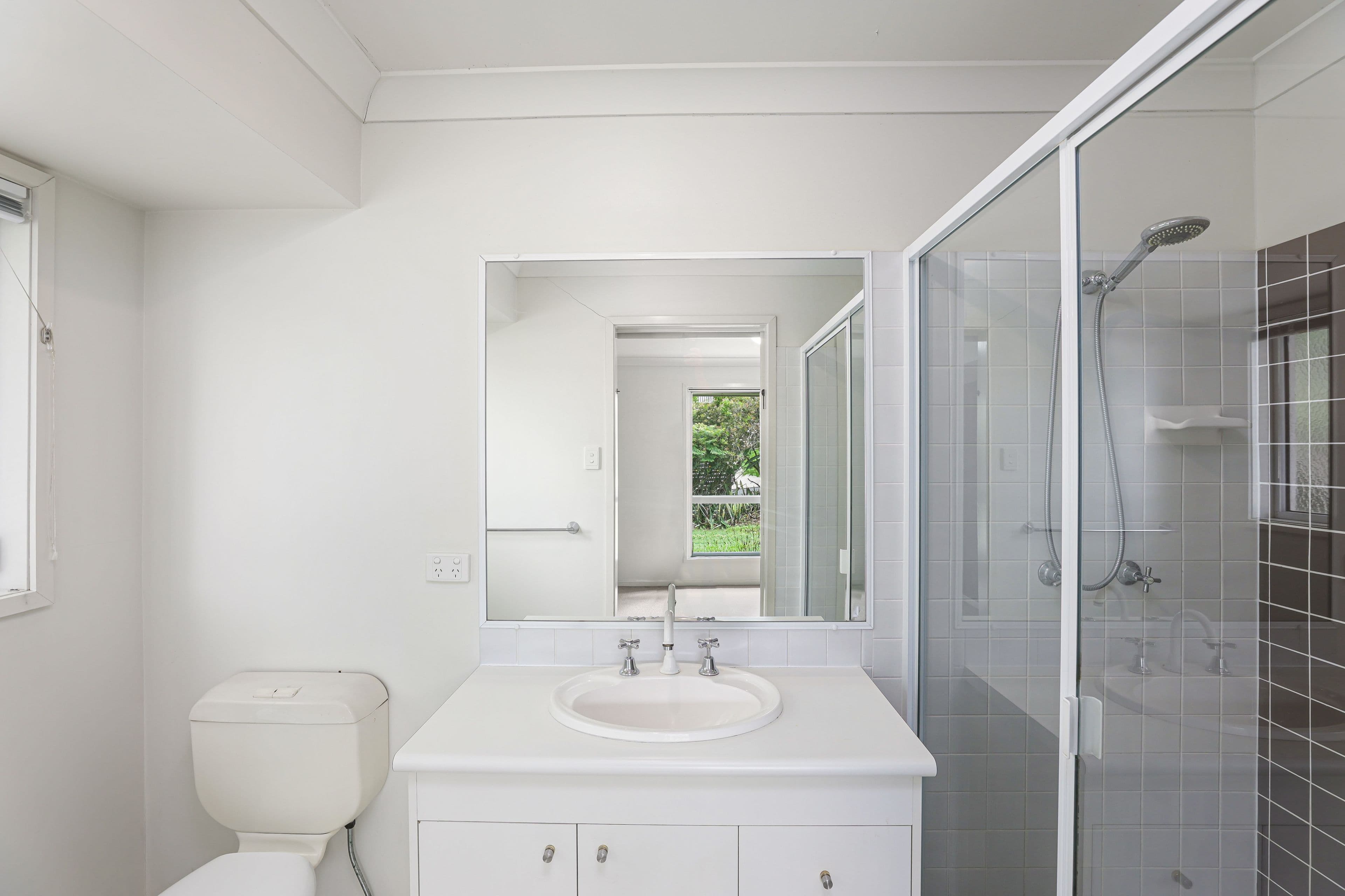 49 Skinner Crescent, Silkstone QLD 4304, Silkstone - Thumbnail 8
