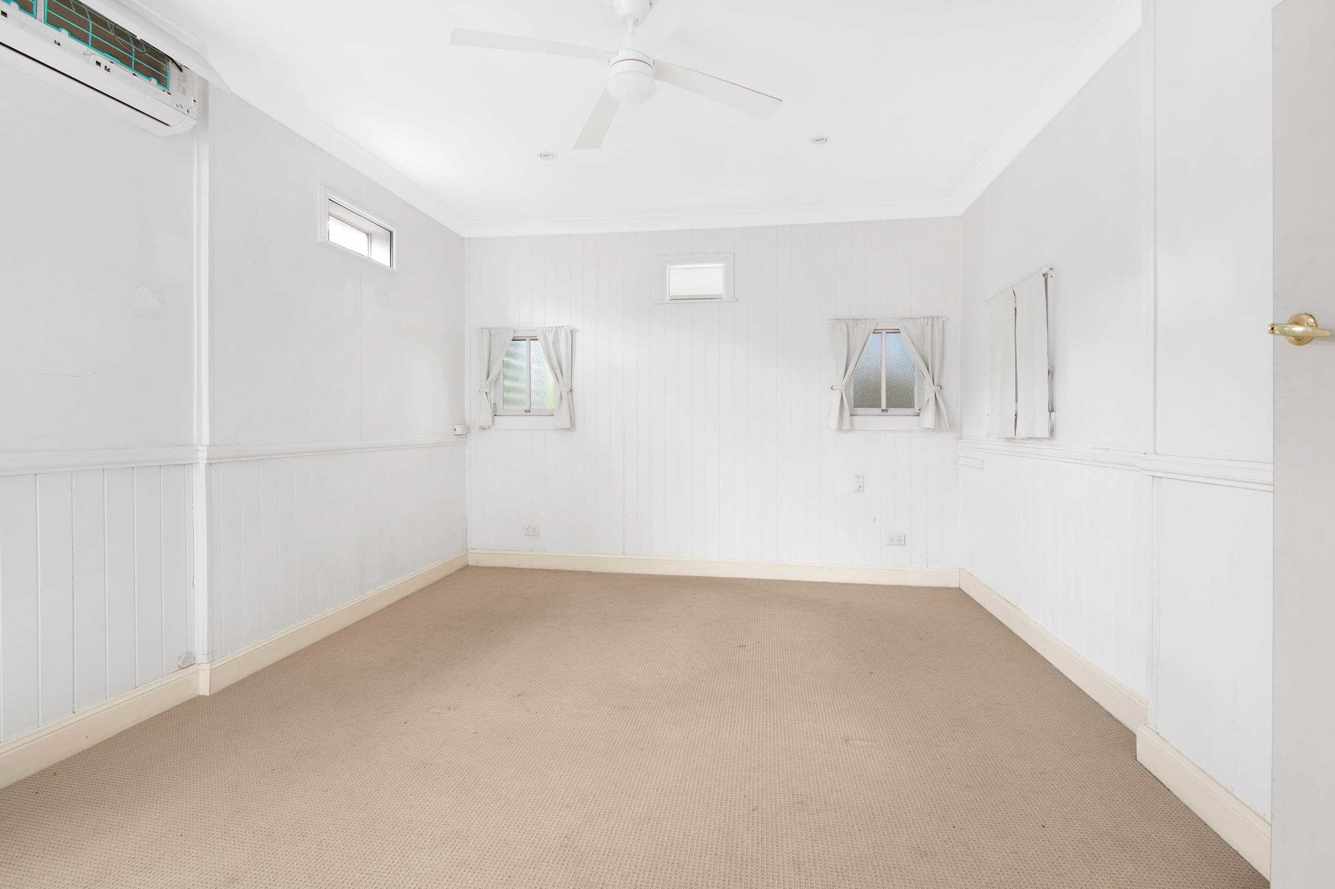 10 Klingner Road, Redcliffe QLD 4020, Redcliffe - Thumbnail 8