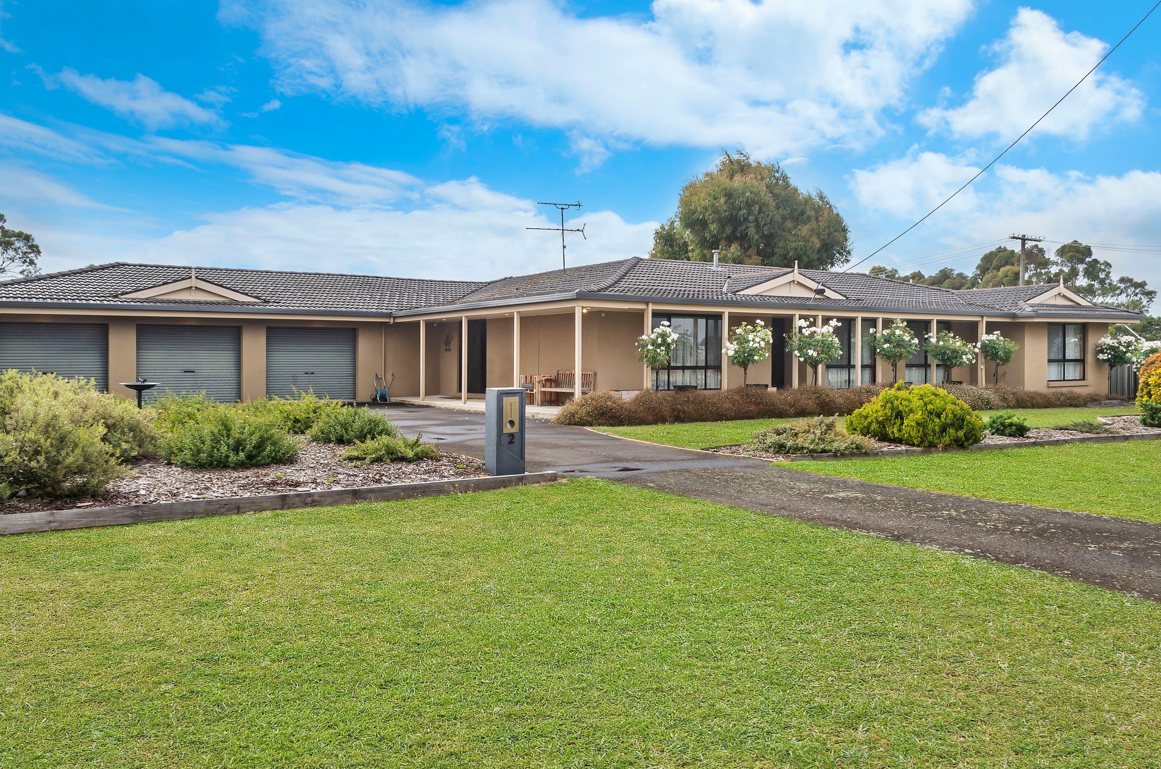 2 Edward Street, Cobden VIC 3266, Cobden - Image 1