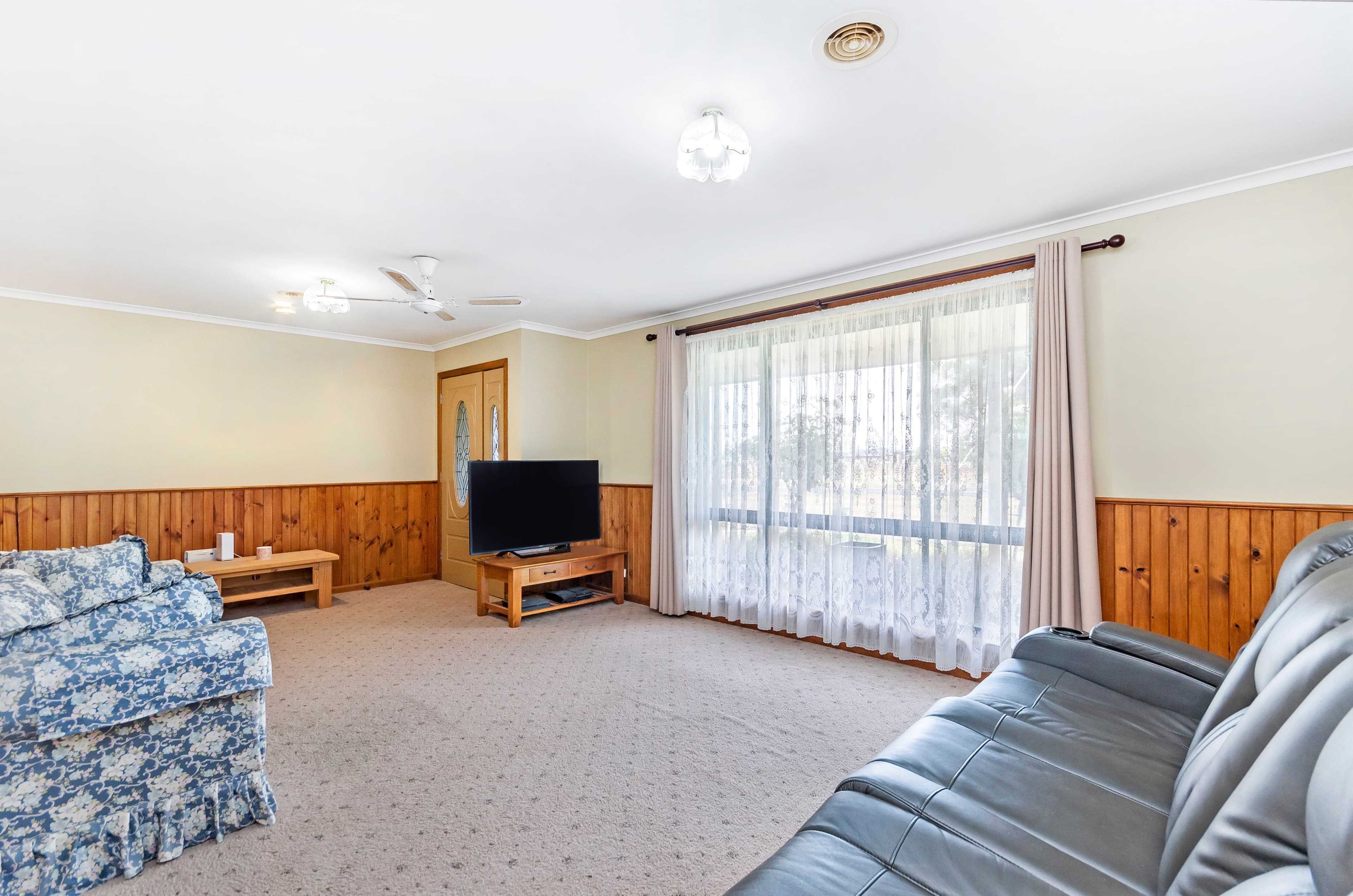 2 Edward Street, Cobden VIC 3266, Cobden - Thumbnail 7