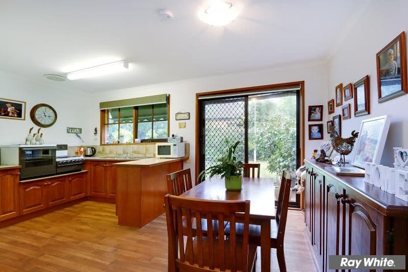 99 Bentons Road, Mornington VIC 3931, Mornington - Thumbnail 4