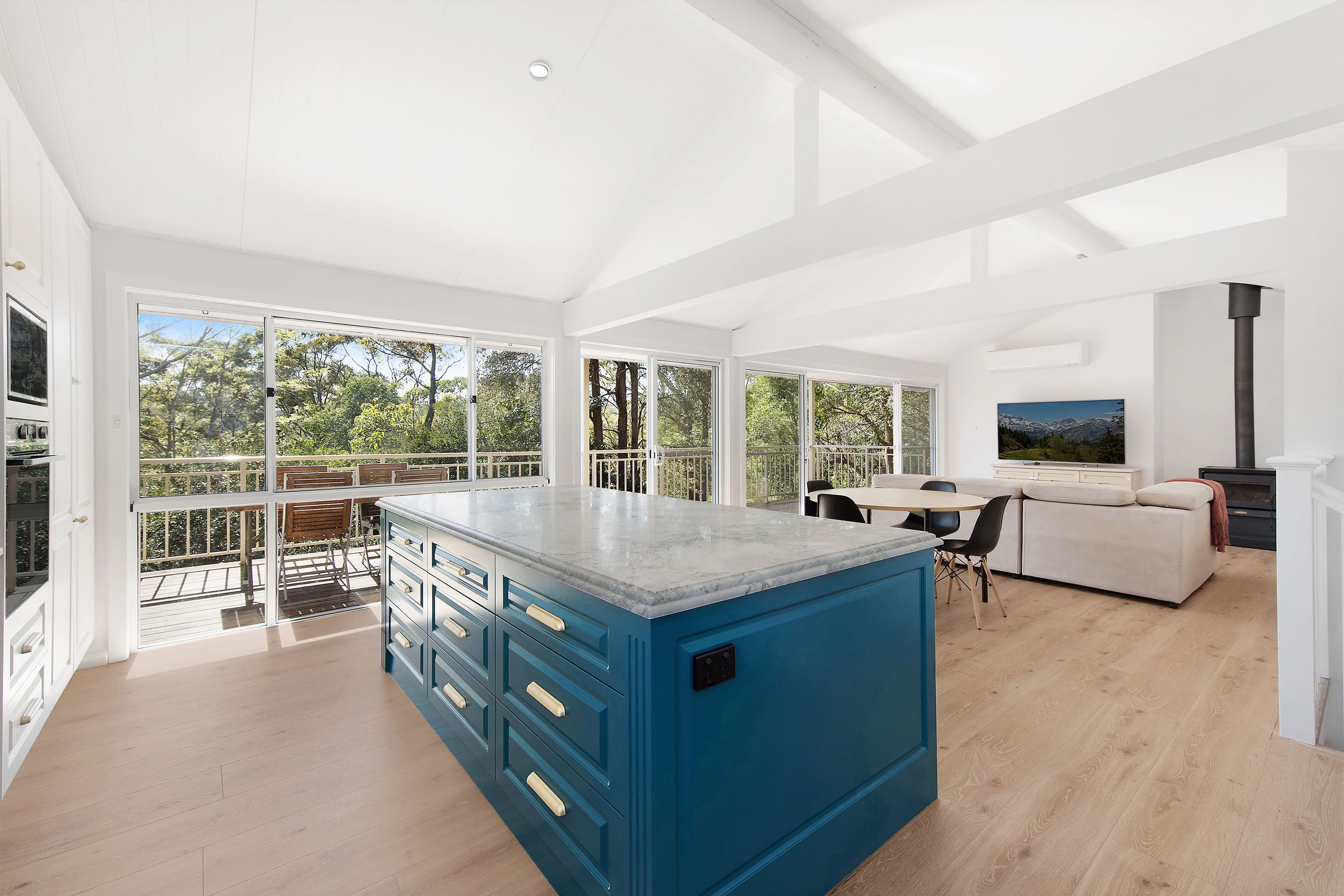 17 Hillside Avenue, St Ives NSW 2075, St Ives Chase - Thumbnail 2