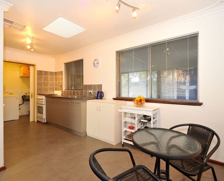25 Orion Street, Rockingham WA 6168, Rockingham - Thumbnail 2