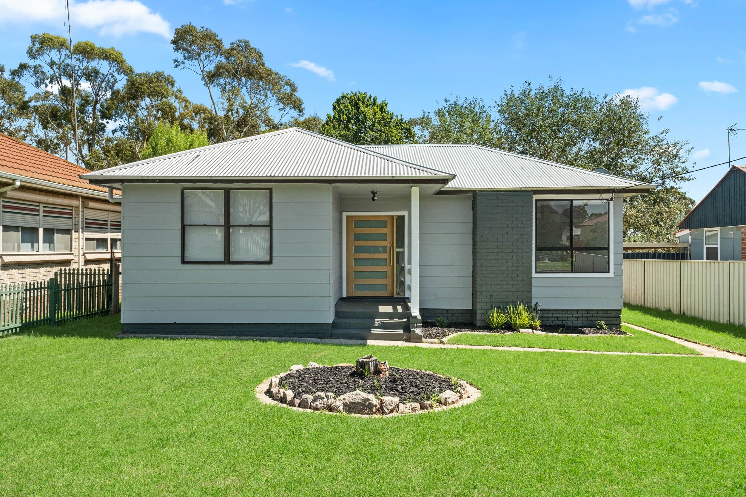 37 Churchill Street, Goulburn NSW 2580, Goulburn - Image 1