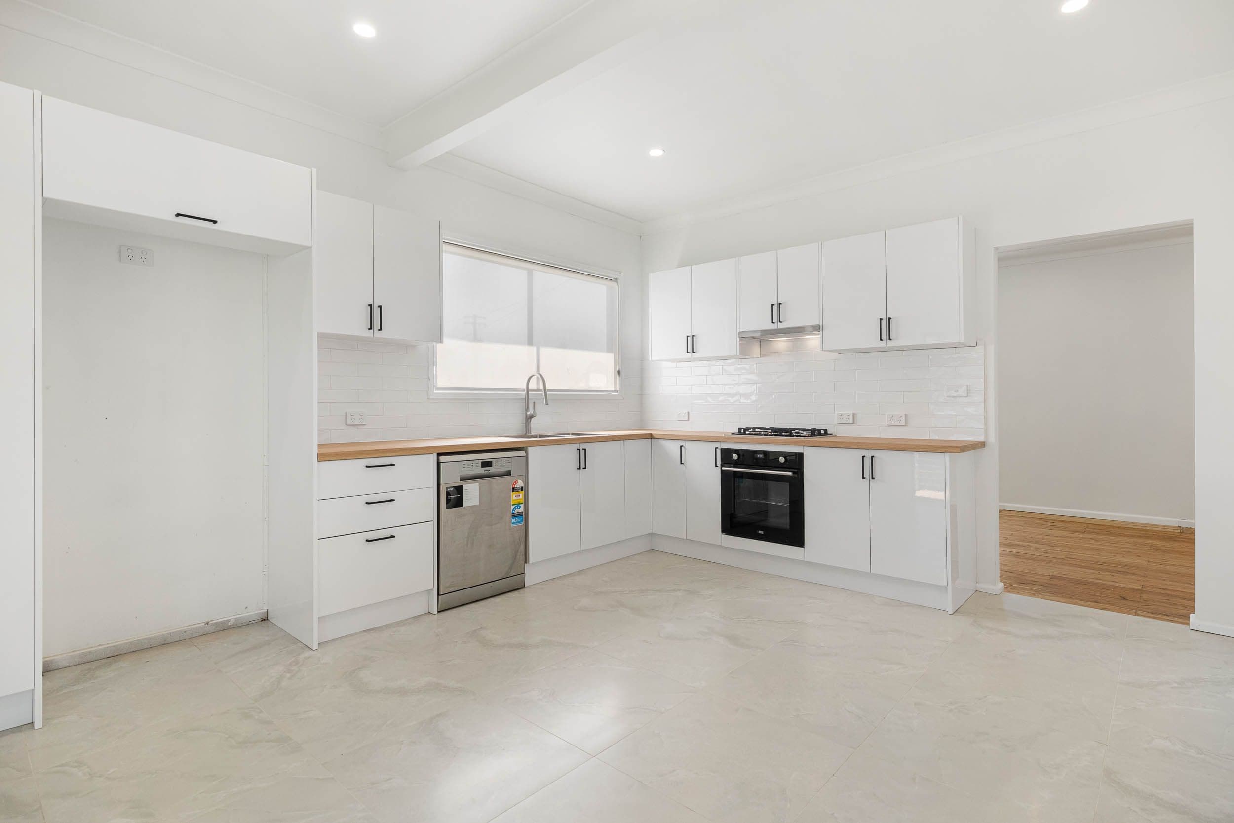 37 Churchill Street, Goulburn NSW 2580, Goulburn - Thumbnail 3