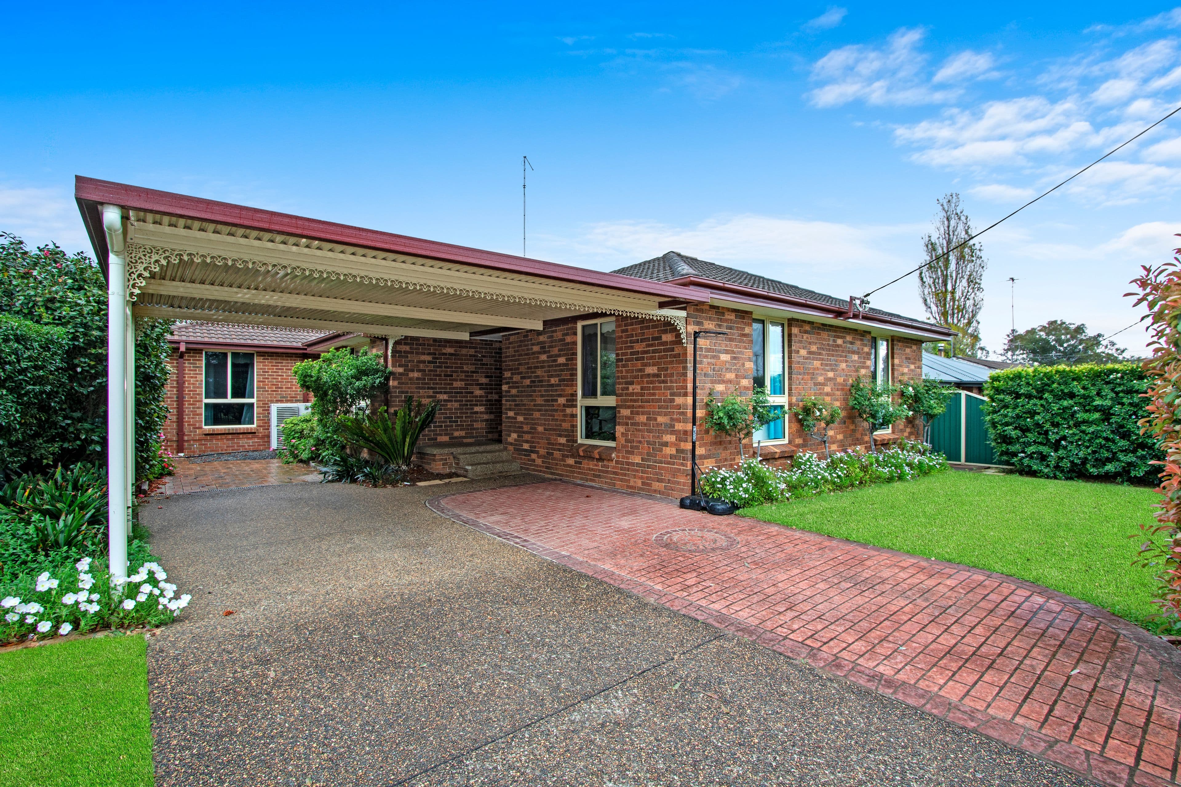 13 Elizabeth Street, North Richmond - Image 1