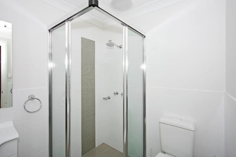 31 Somersham Avenue, FISHING POINT NSW 2283, Fishing Point - Thumbnail 7