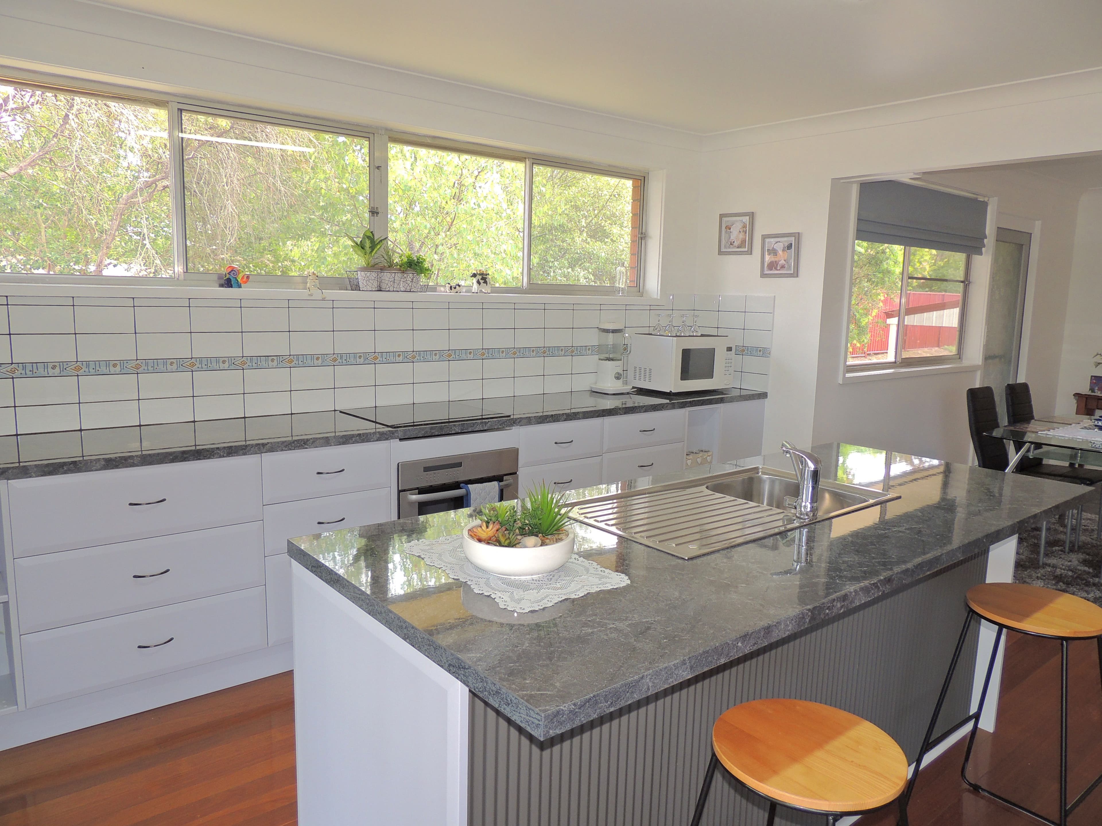 32 Barrington Street, Gloucester - Thumbnail 2