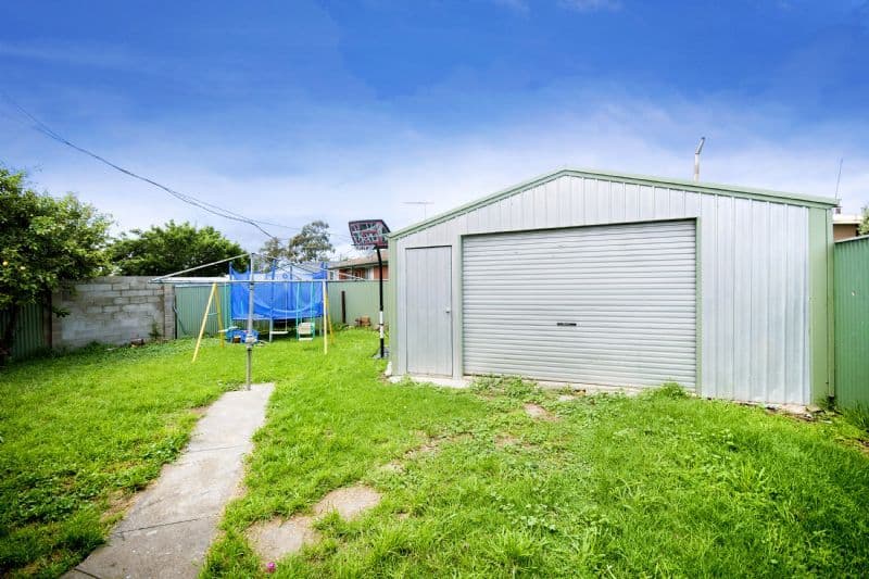 9 Pembroke Street, CORIO VIC 3214, Corio - Thumbnail 7