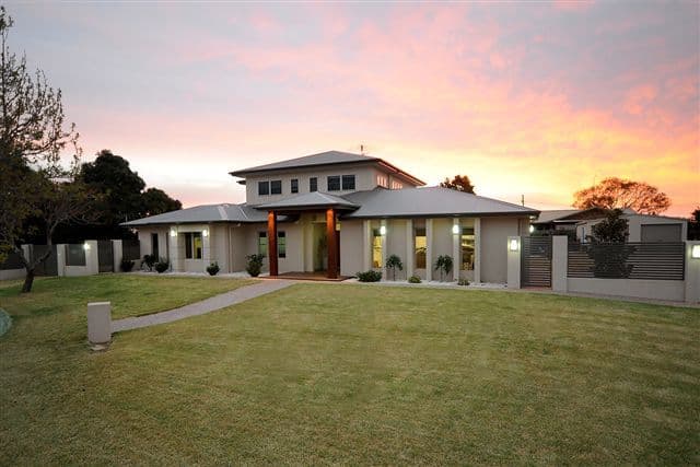 3 Lupin Court, CENTENARY HEIGHTS QLD 4350, Centenary Heights - Image 1