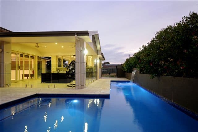 3 Lupin Court, CENTENARY HEIGHTS QLD 4350, Centenary Heights - Thumbnail 2