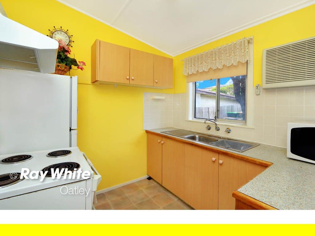 39 Hampton Street, HURSTVILLE GROVE NSW 2220, Hurstville Grove - Thumbnail 4