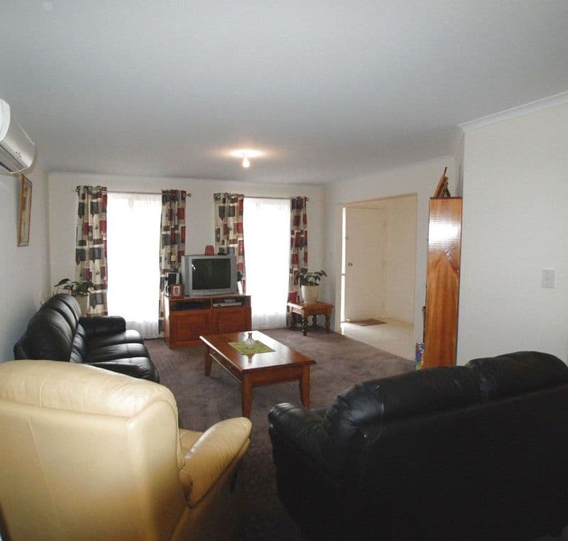 25 Yarringa Road, Fairhaven, VIC, Fairhaven - Thumbnail 2