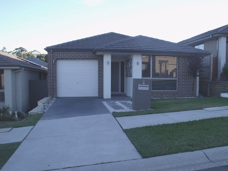 6 Stanley Avenue, MIDDLETON GRANGE NSW 2171, Middleton Grange - Image 1