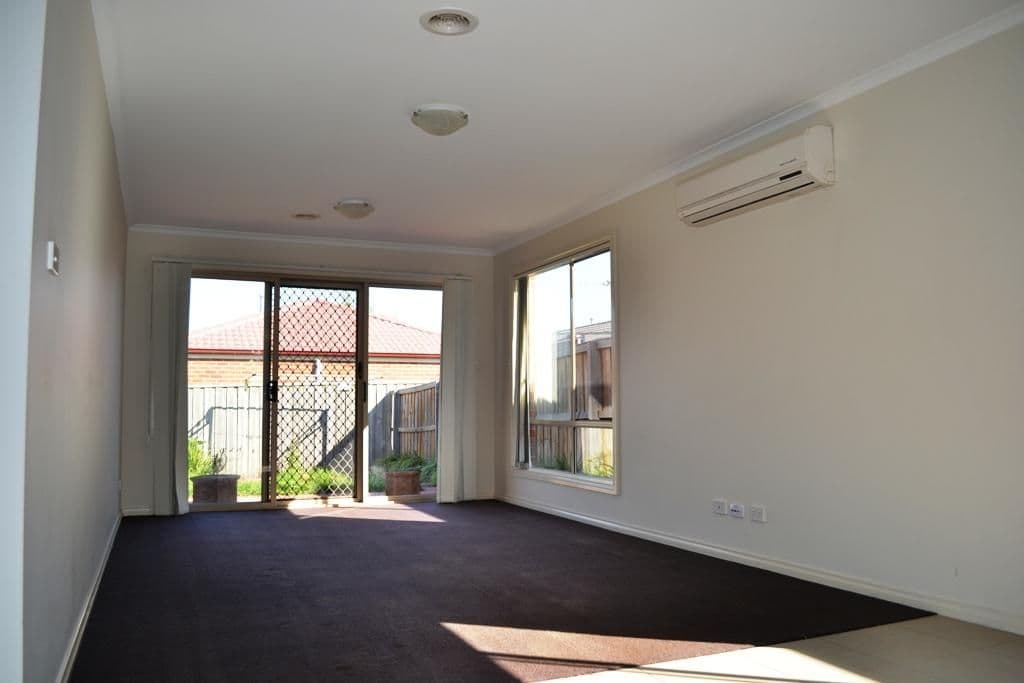 5b Keith Avenue, SUNBURY VIC 3429, Sunbury - Thumbnail 3