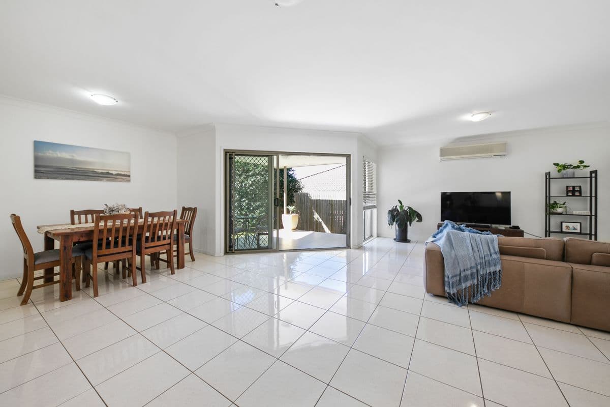 4 Sandi Street, Oxley QLD 4075, Oxley - Thumbnail 4