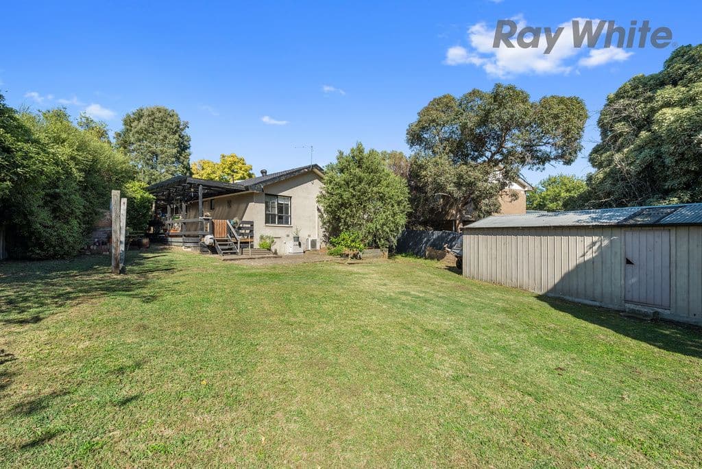 1 DENNIS Street, Croydon VIC 3136, Croydon - Thumbnail 2