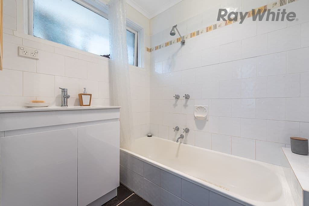 1 DENNIS Street, Croydon VIC 3136, Croydon - Thumbnail 7