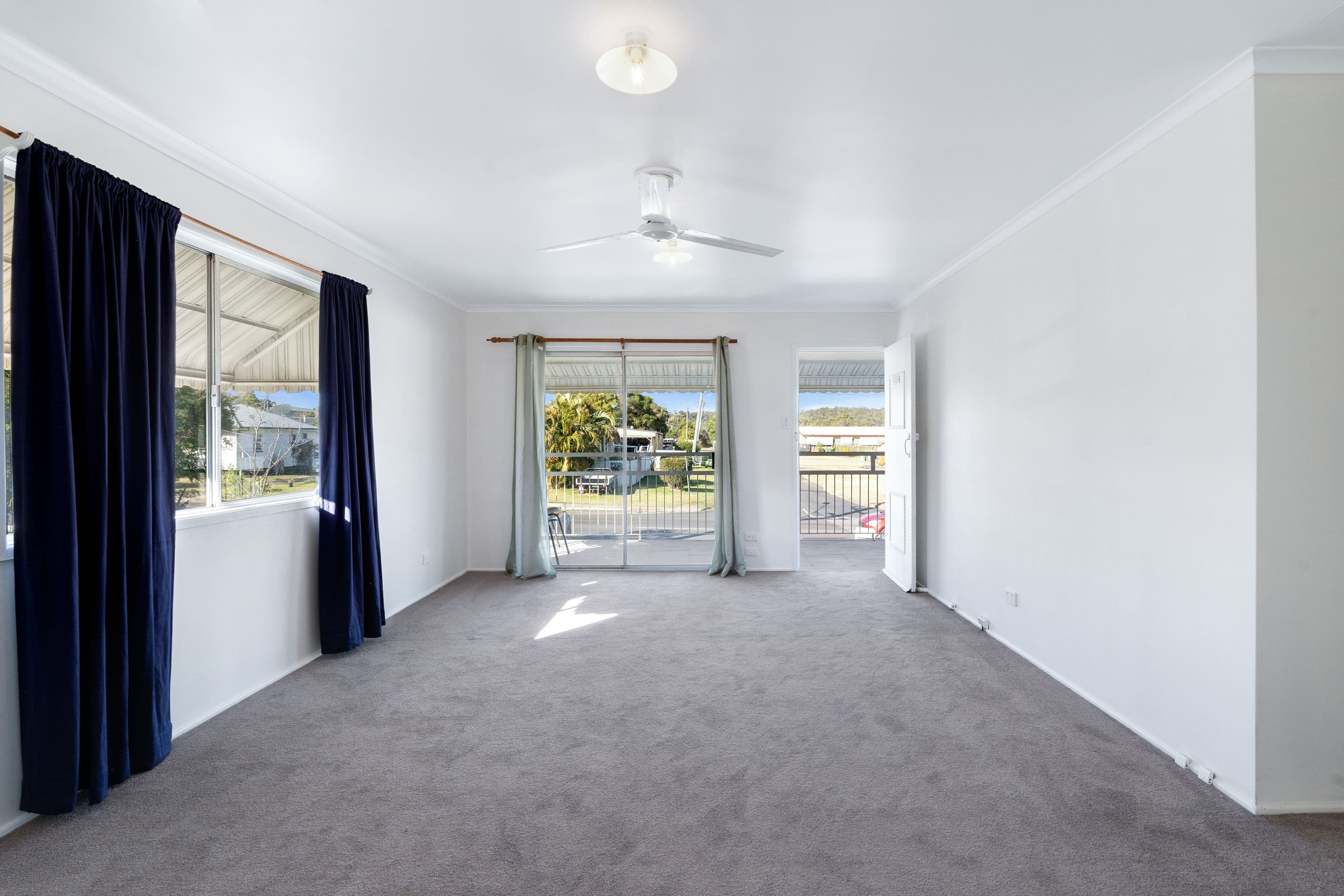 179 South Station Road, Silkstone QLD 4304, Silkstone - Thumbnail 3