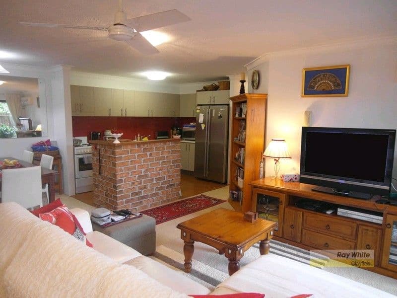 29 Stopford Street, WOOLOOWIN QLD 4030, Wooloowin - Thumbnail 2