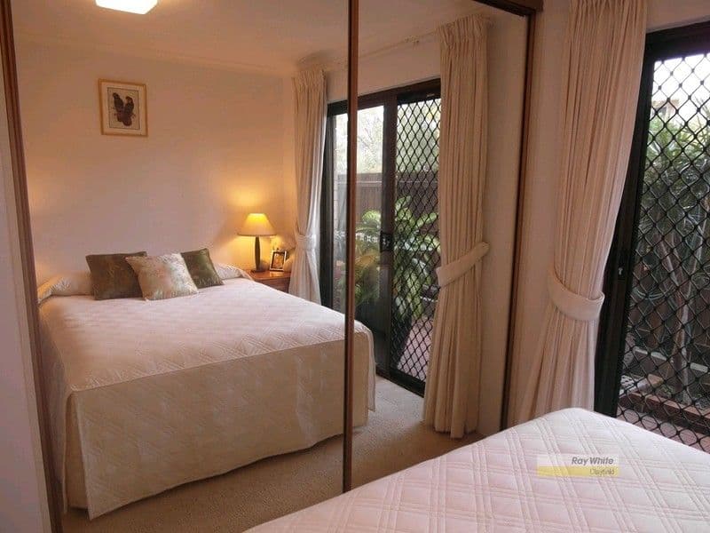 29 Stopford Street, WOOLOOWIN QLD 4030, Wooloowin - Thumbnail 6