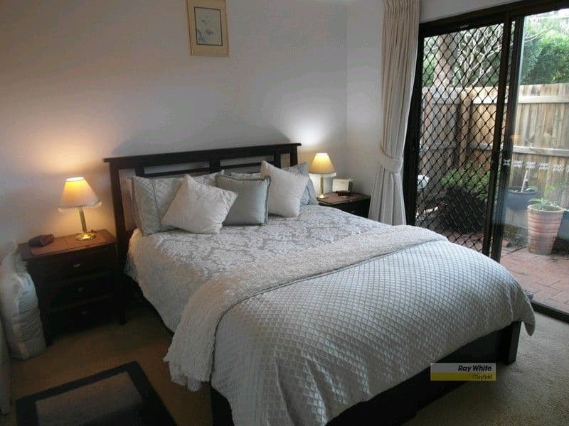 29 Stopford Street, WOOLOOWIN QLD 4030, Wooloowin - Thumbnail 7