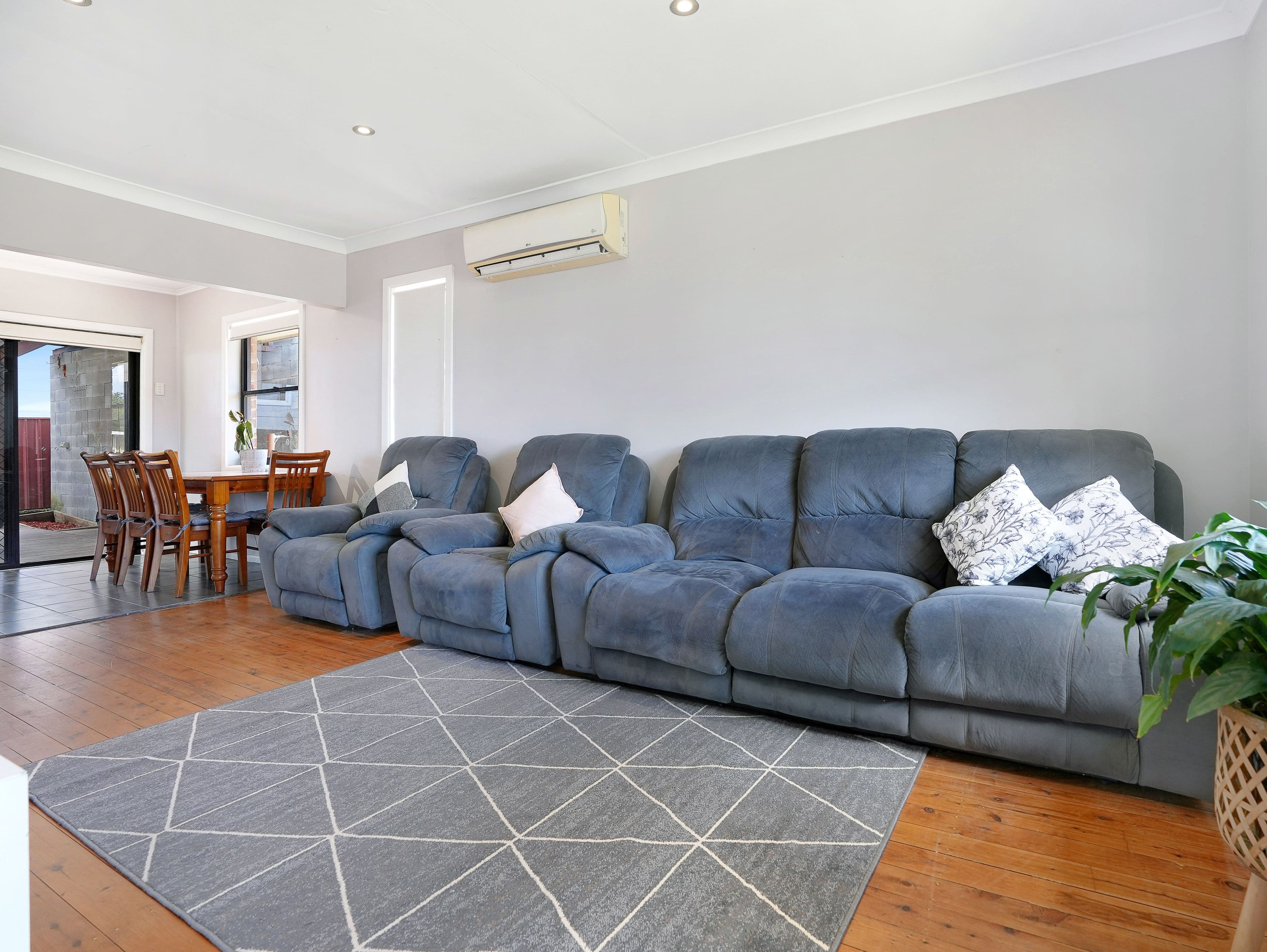52 Cumberland Street, Berkeley NSW 2506, Berkeley - Thumbnail 3