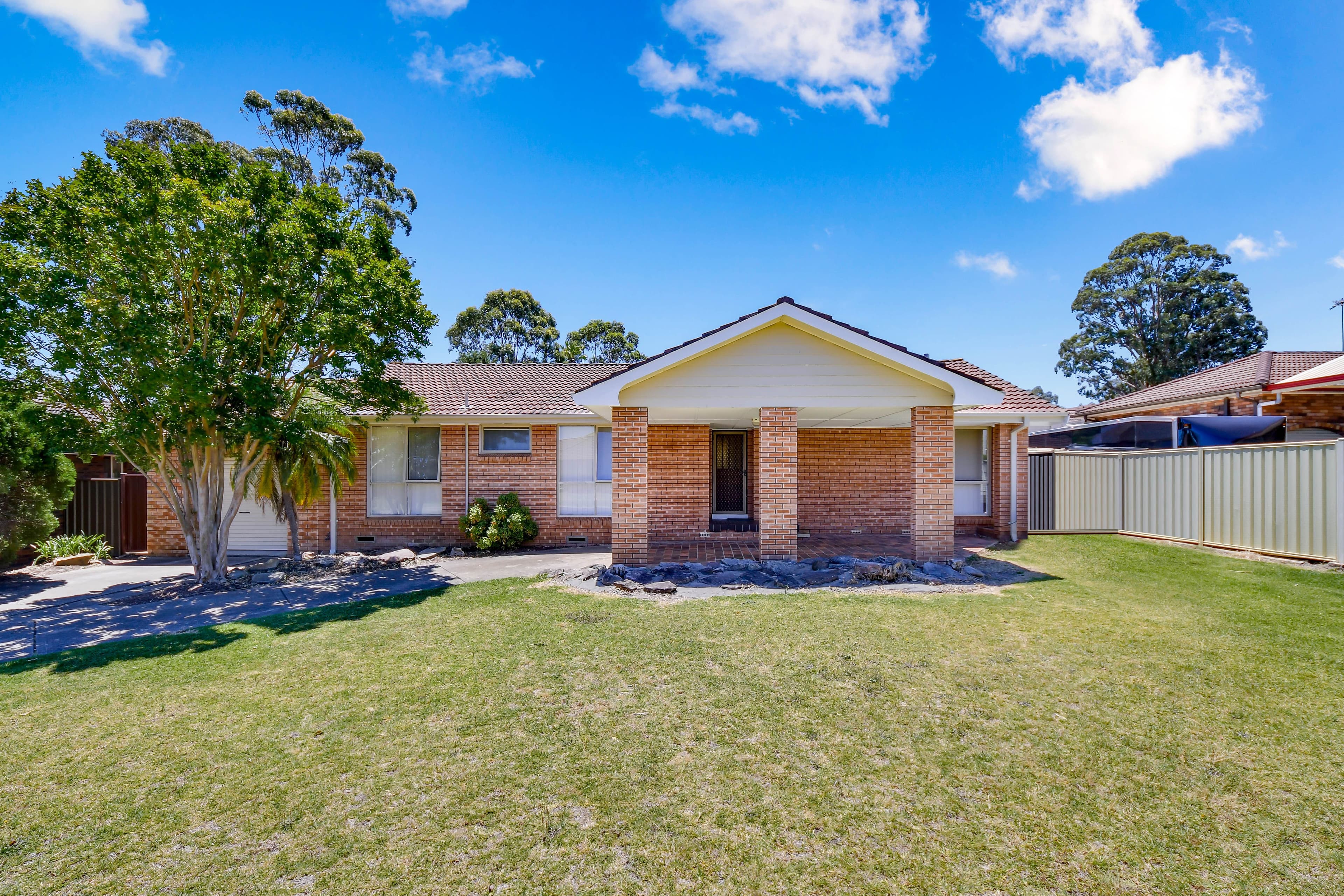 4 Boobook Place, Ingleburn - Image 1