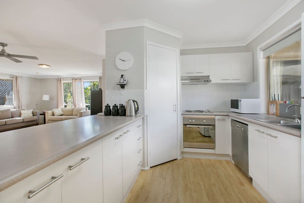 15 Ashwood Circuit, BIRKDALE QLD 4159, Birkdale - Image 1