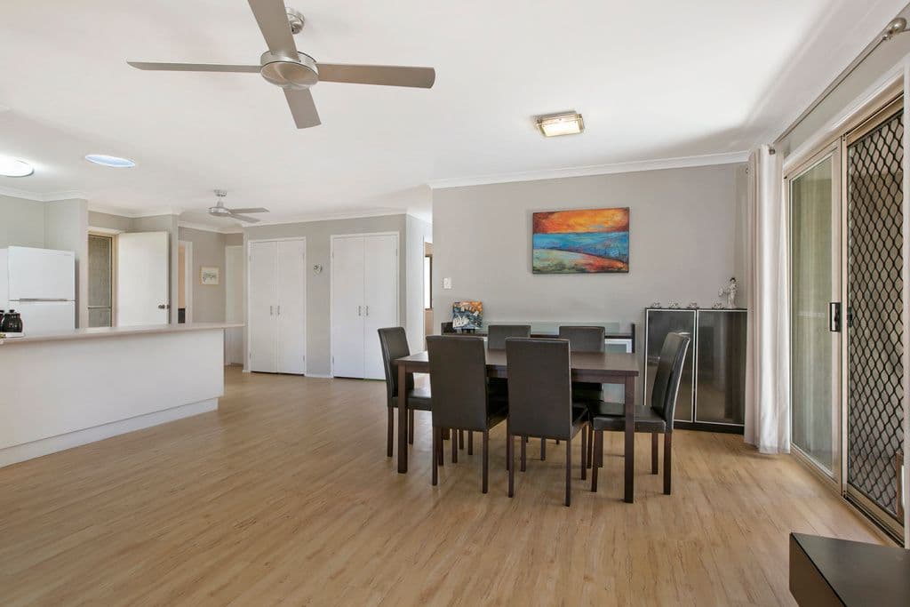 15 Ashwood Circuit, BIRKDALE QLD 4159, Birkdale - Thumbnail 5