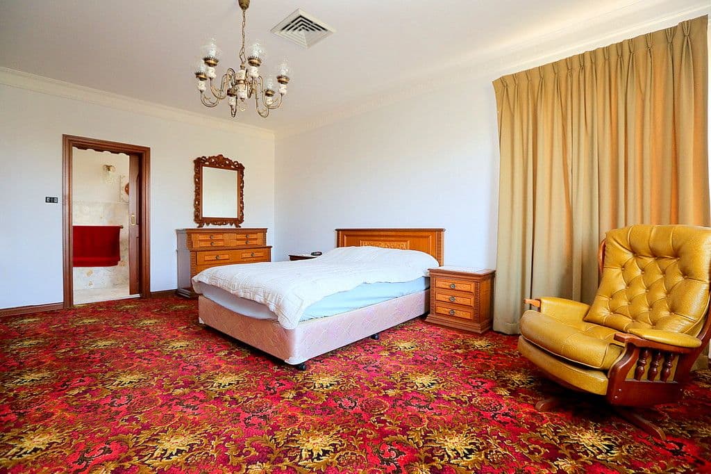 15 Saric Avenue, Georges Hall NSW 2198, Georges Hall - Thumbnail 6