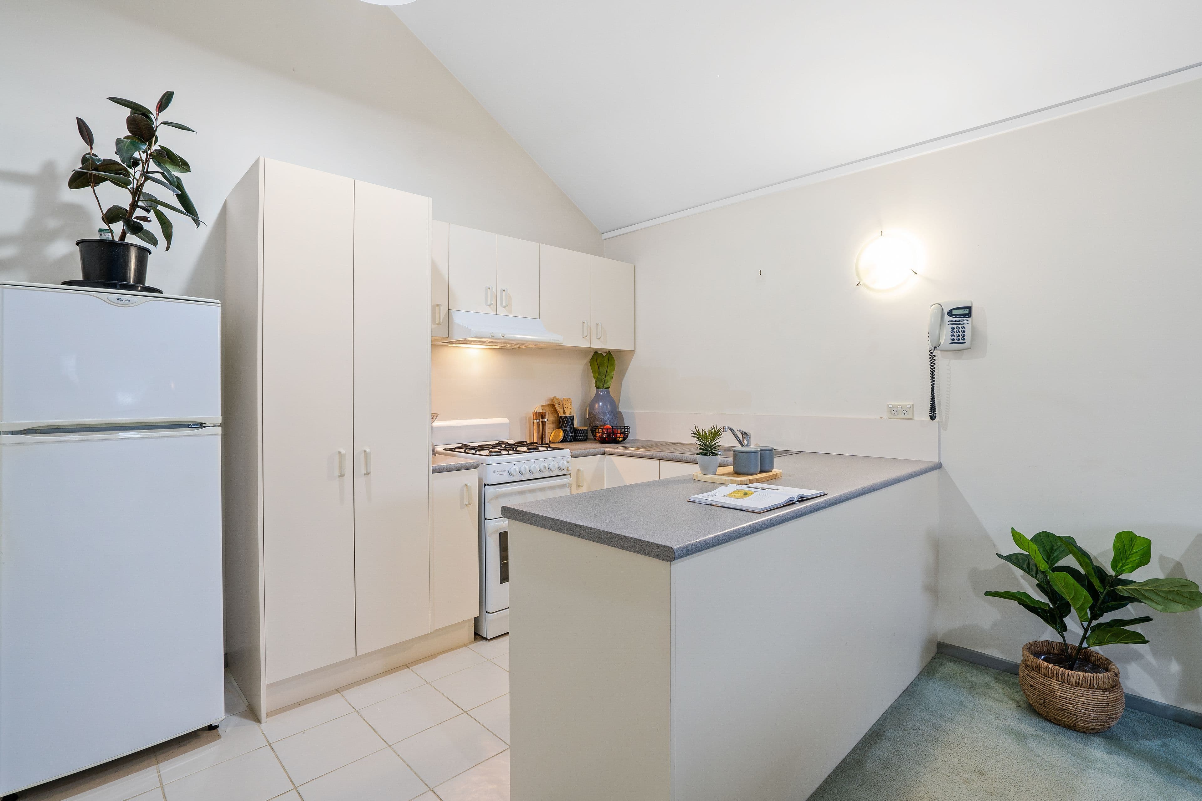 8 Joshua Court, Bundoora VIC 3083, Bundoora - Thumbnail 3