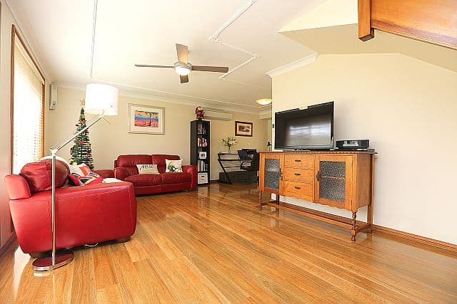 110 Lucinda Avenue, Bass Hill NSW 2197, Bass Hill - Thumbnail 7