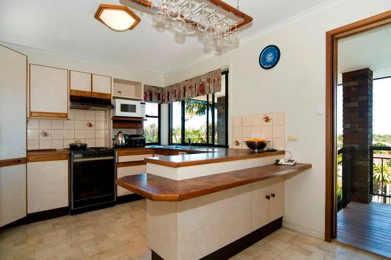 24 Ocean View Avenue, MOOLOOLABA QLD 4557, Mooloolaba - Thumbnail 6