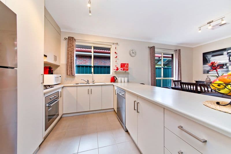 46 Franklin Avenue, Mawson Lakes SA 5095, Mawson Lakes - Thumbnail 2
