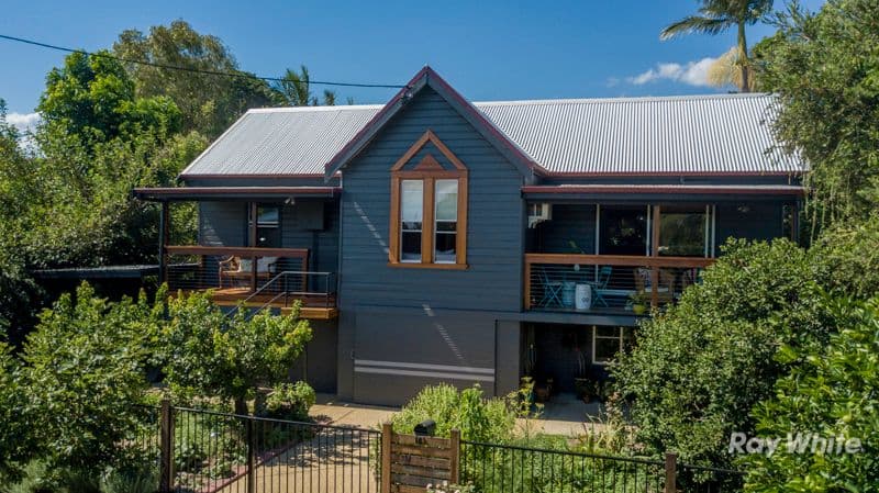 110 Hoof Street, Grafton - Image 1