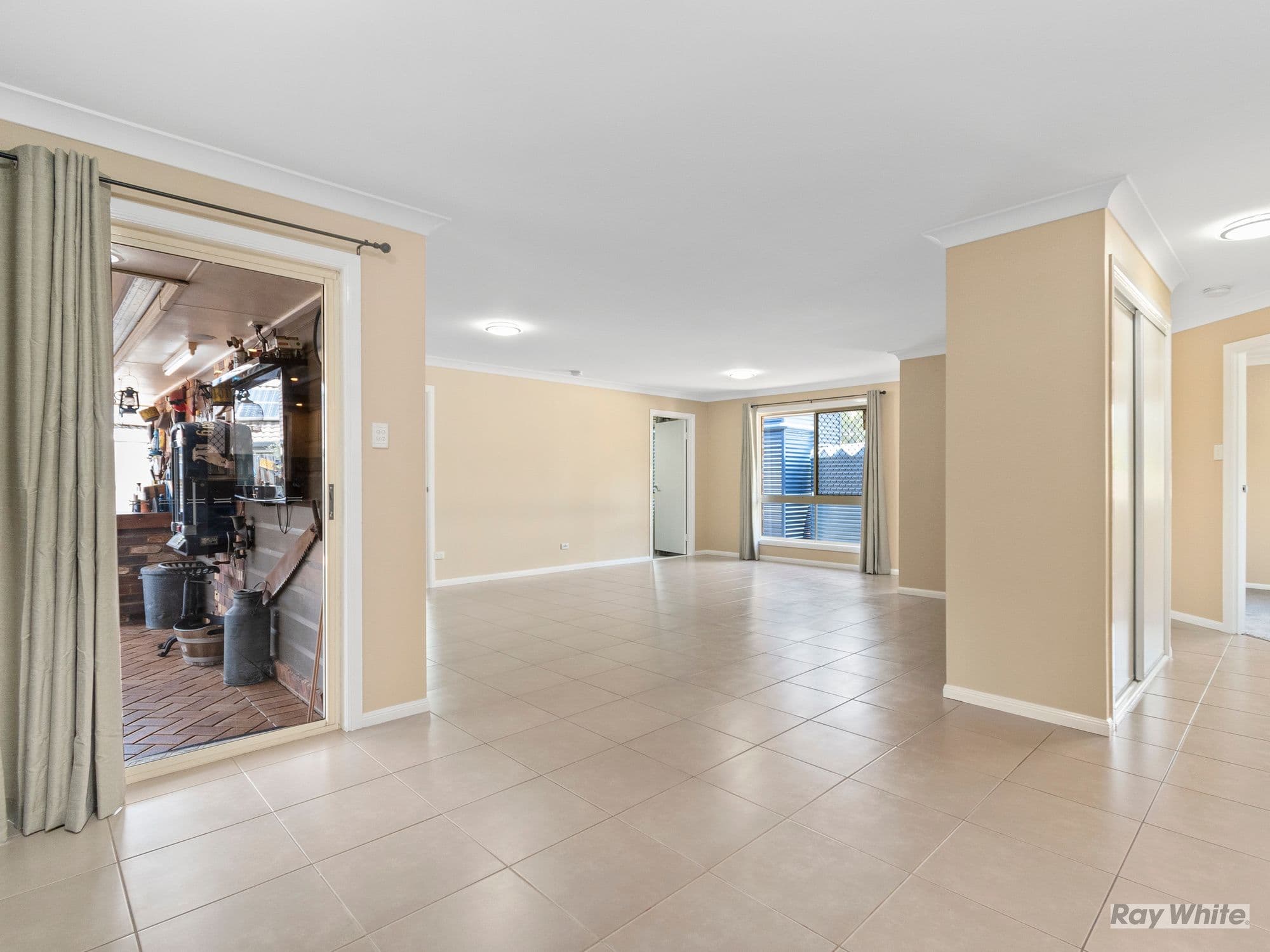 20 Allamanda Drive, Camira QLD 4300, Camira - Thumbnail 8