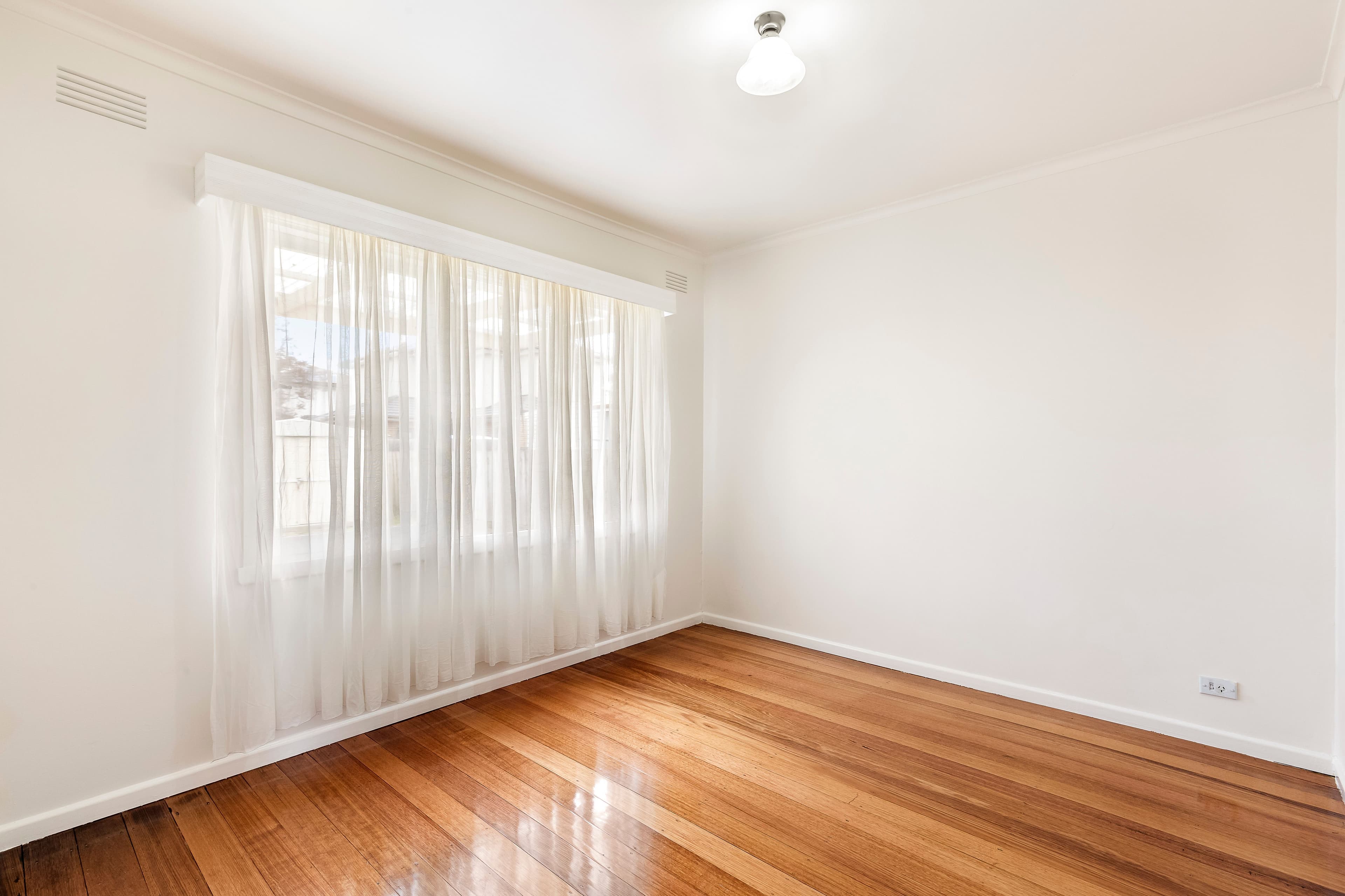 1 Cambro Road, Clayton VIC 3168, Clayton - Thumbnail 7