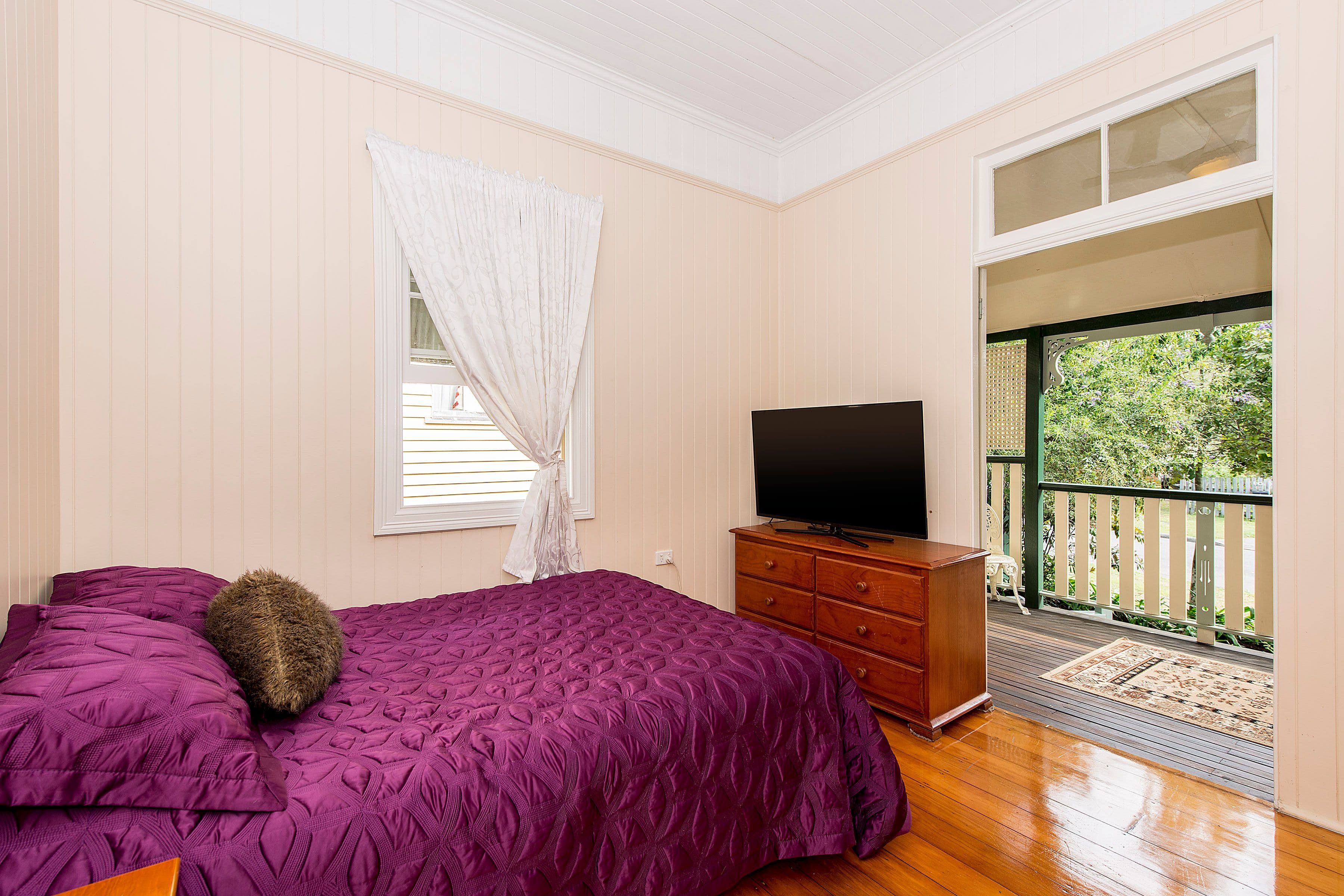 9 Merrell Street, Holland Park West QLD 4121, Holland Park West - Thumbnail 3