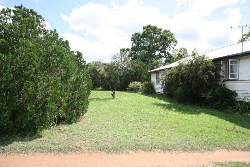 9 Golden Spur, EIDSVOLD QLD 4627, Eidsvold - Thumbnail 2