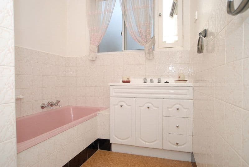 6 Scarlet Street, MORDIALLOC VIC 3195, Mordialloc - Thumbnail 3