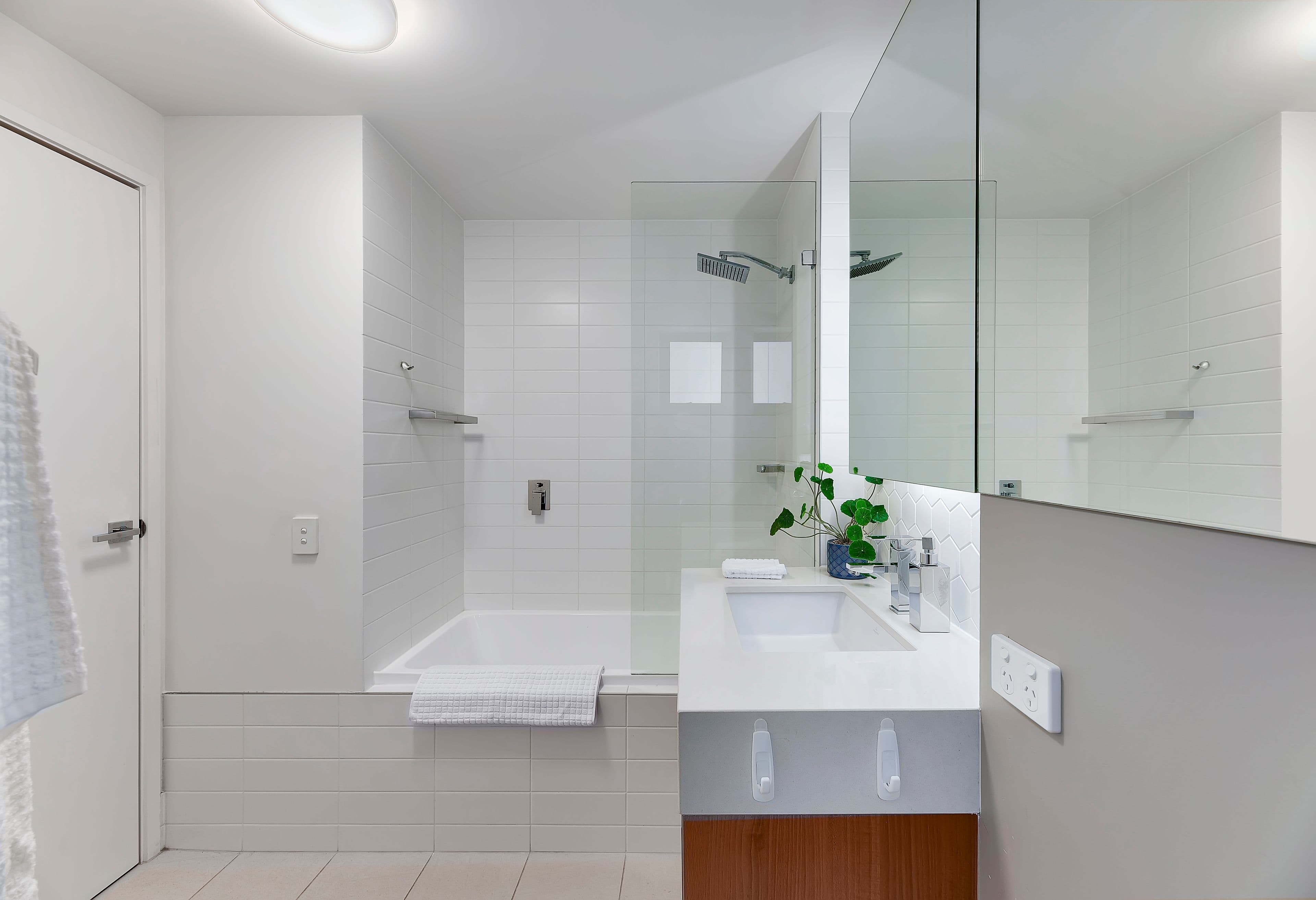 390 Simpsons Road, Bardon QLD 4065, Bardon - Thumbnail 5