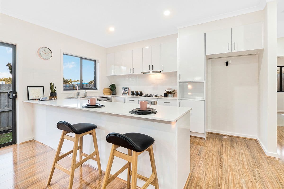 77 Springfield Crescent, Hampton Park VIC 3976, Hampton Park - Thumbnail 4
