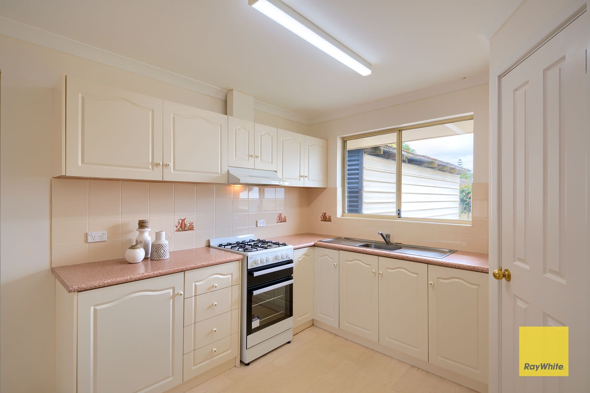 7 Douglas Street, Centennial Park WA 6330, Centennial Park - Thumbnail 7