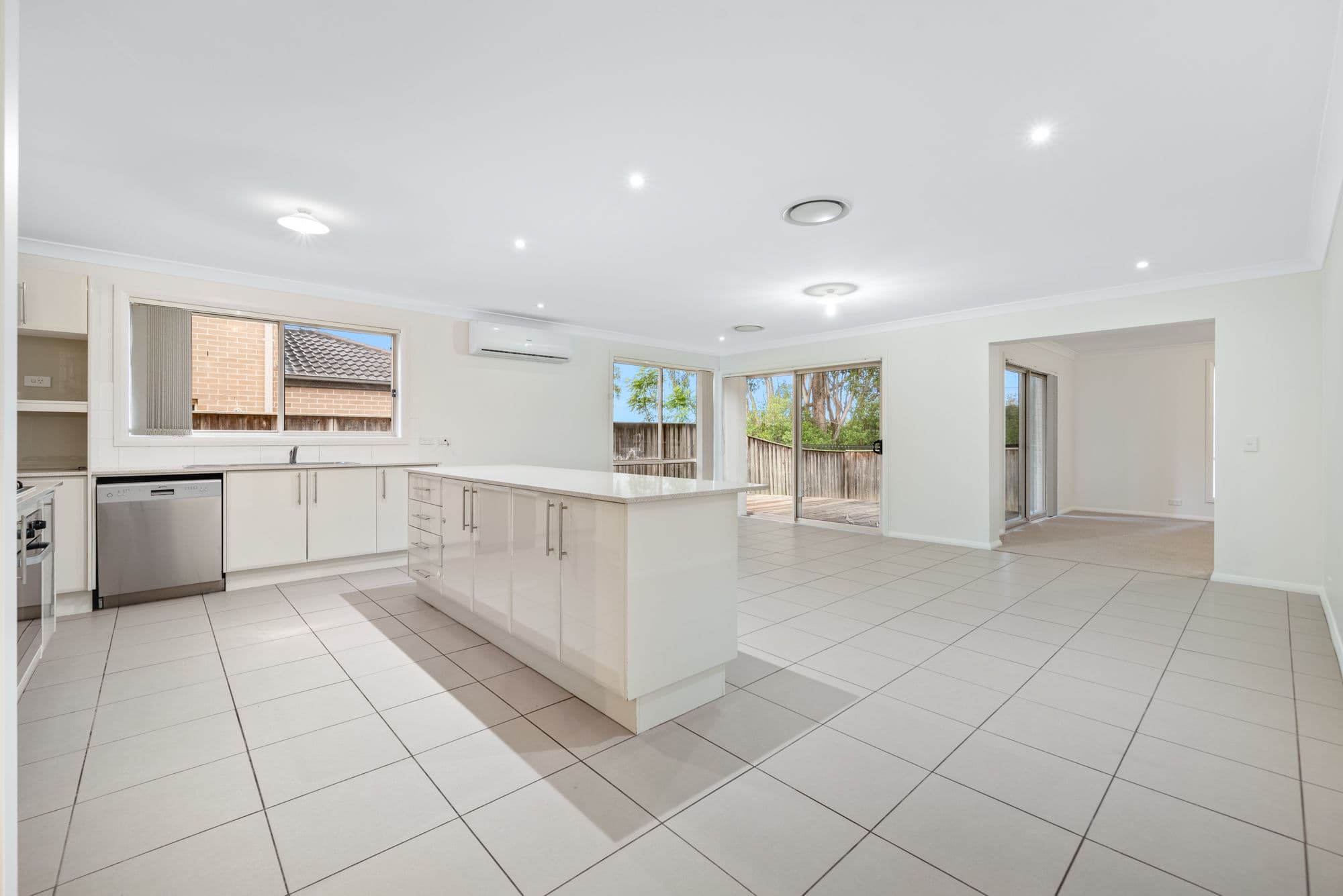 27 Old Farm Place, Ourimbah, Glenfield - Thumbnail 3